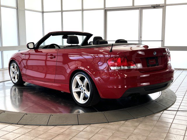 Used 2010 BMW 135i Convertible RWD image 6