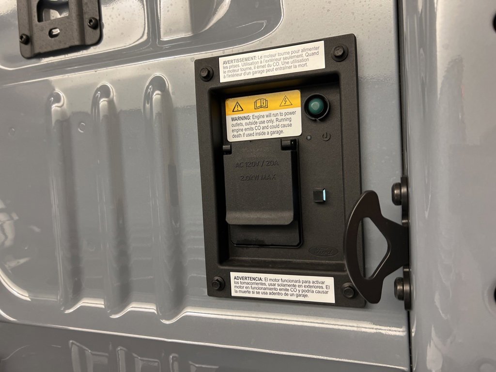 New 2025 Ford F350 Platinum w/ Snow Plow Prep Package image 40