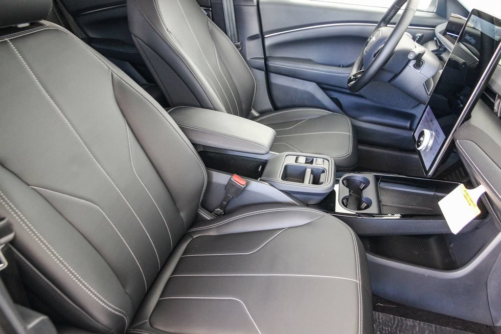 New 2026 Ford Mustang Mach-E Select RWD image 17