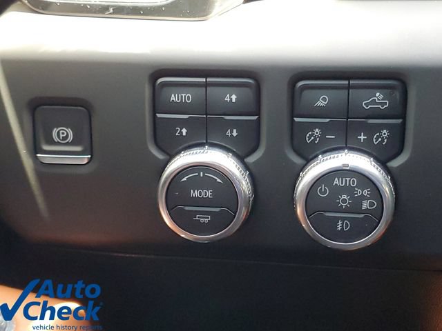 Used 2025 GMC Sierra 2500 Denali Ultimate AWD/4WD image 27