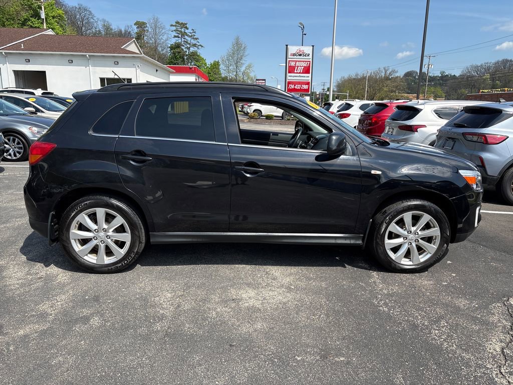 Used 2015 Mitsubishi Outlander Sport SE AWD/4WD image 6
