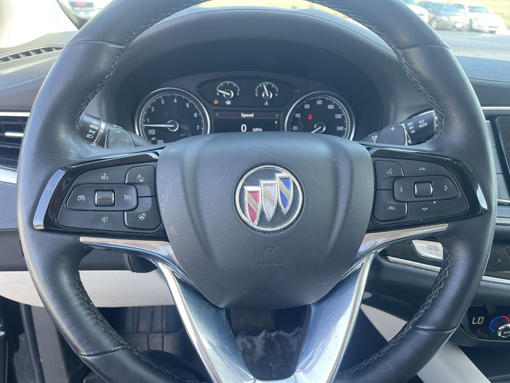 Used 2024 Buick Enclave Essence w/ Technology Package image 18
