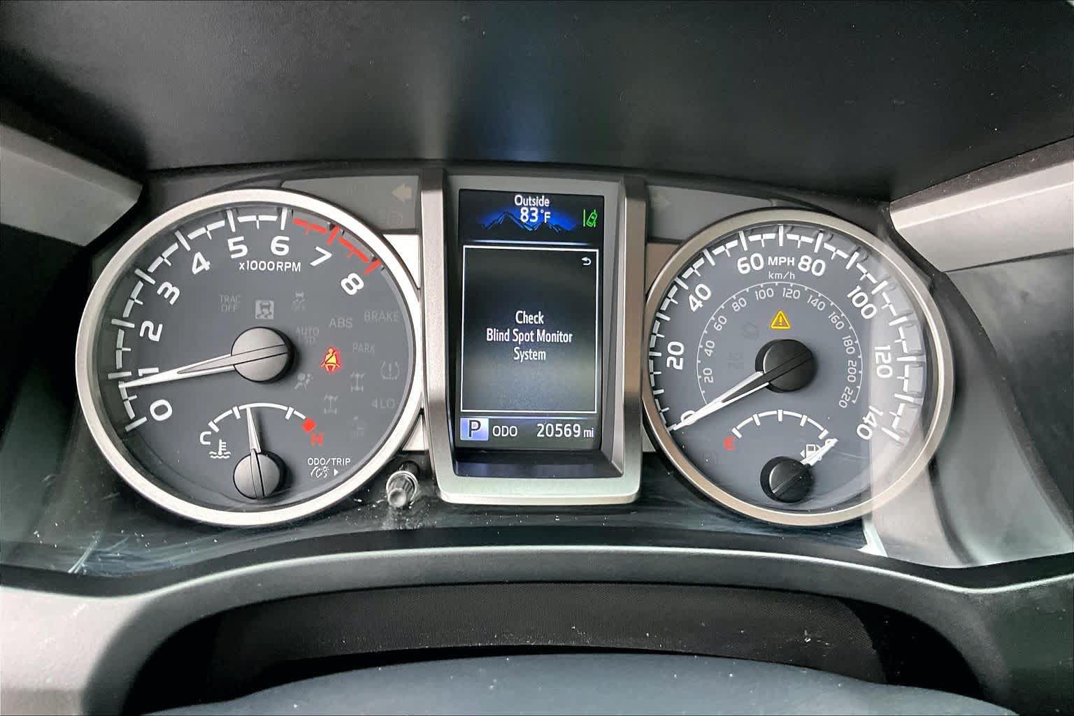 Used 2023 Toyota Tacoma Limited AWD/4WD image 25
