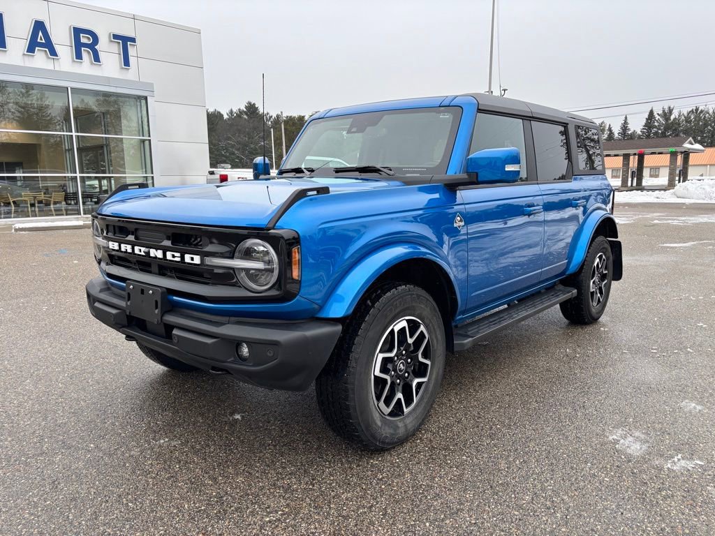 Used 2023 Ford Bronco Outer Banks image 7