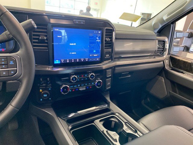 New 2026 Ford F250 Lariat AWD/4WD image 13