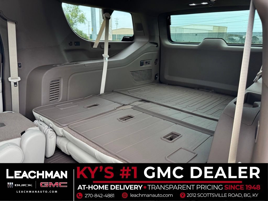 New 2026 GMC Yukon XL Denali w/ Denali Reserve Package AWD/4WD image 16
