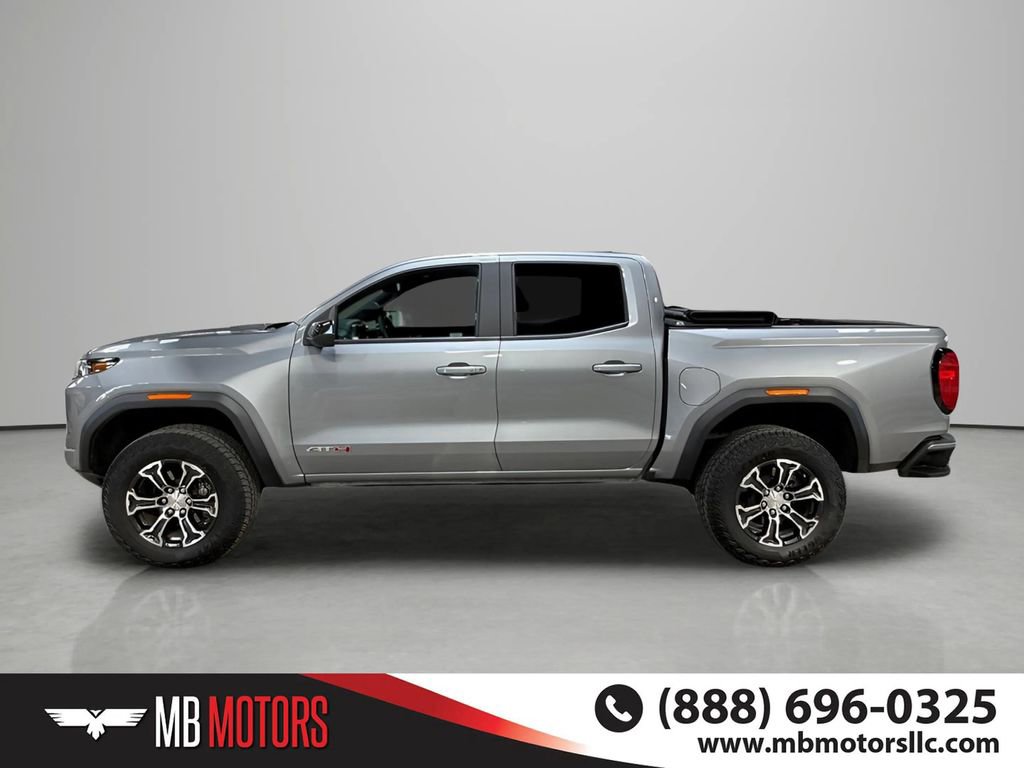 Used 2025 GMC Canyon AT4 AWD/4WD image 8