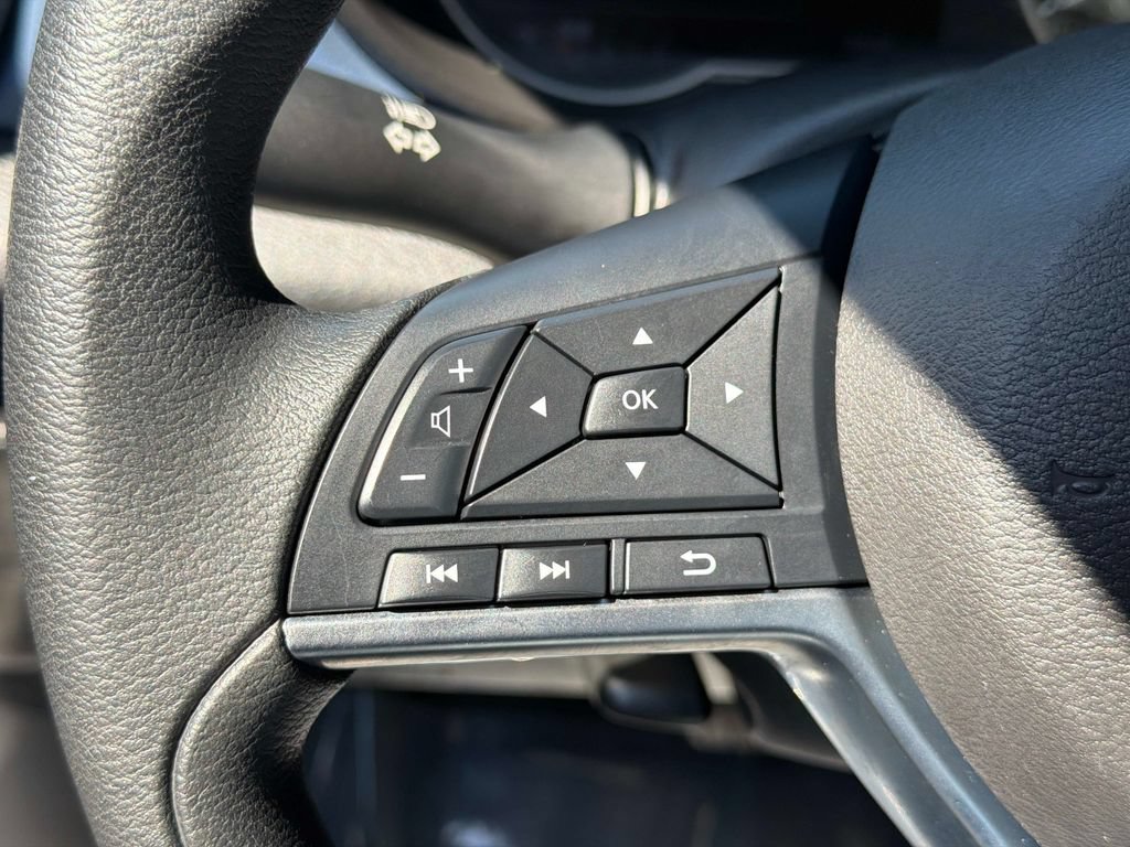Used 2025 Nissan Versa SV w/ Trunk Package FWD image 30