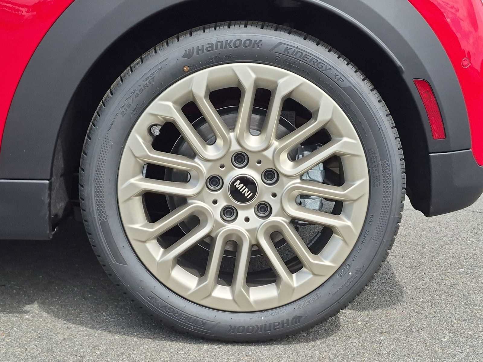 New 2027 MINI Cooper 2-Door Hardtop FWD image 14