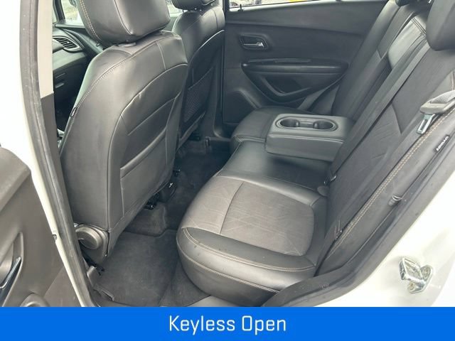Used 2020 Chevrolet Trax LT w/ LT Convenience Package FWD image 8