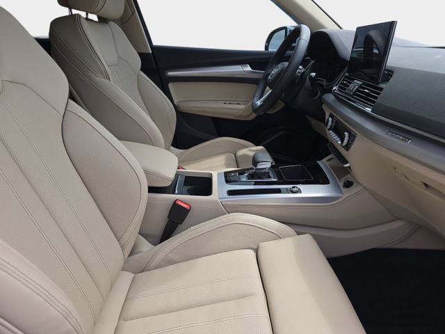 Certified 2024 Audi Q5 2.0T Prestige AWD/4WD image 12