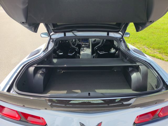 Used 2018 Chevrolet Corvette Grand Sport w/ Carbon 65 Edition image 27