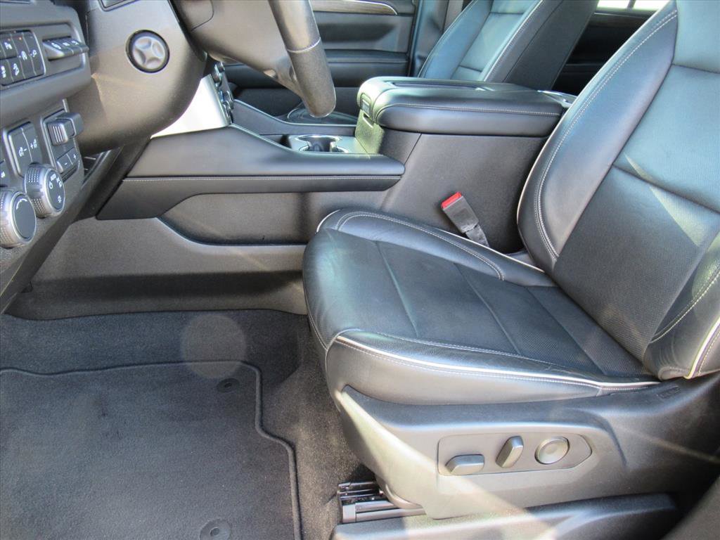 Used 2021 Chevrolet Tahoe Premier w/ Premium Package image 15