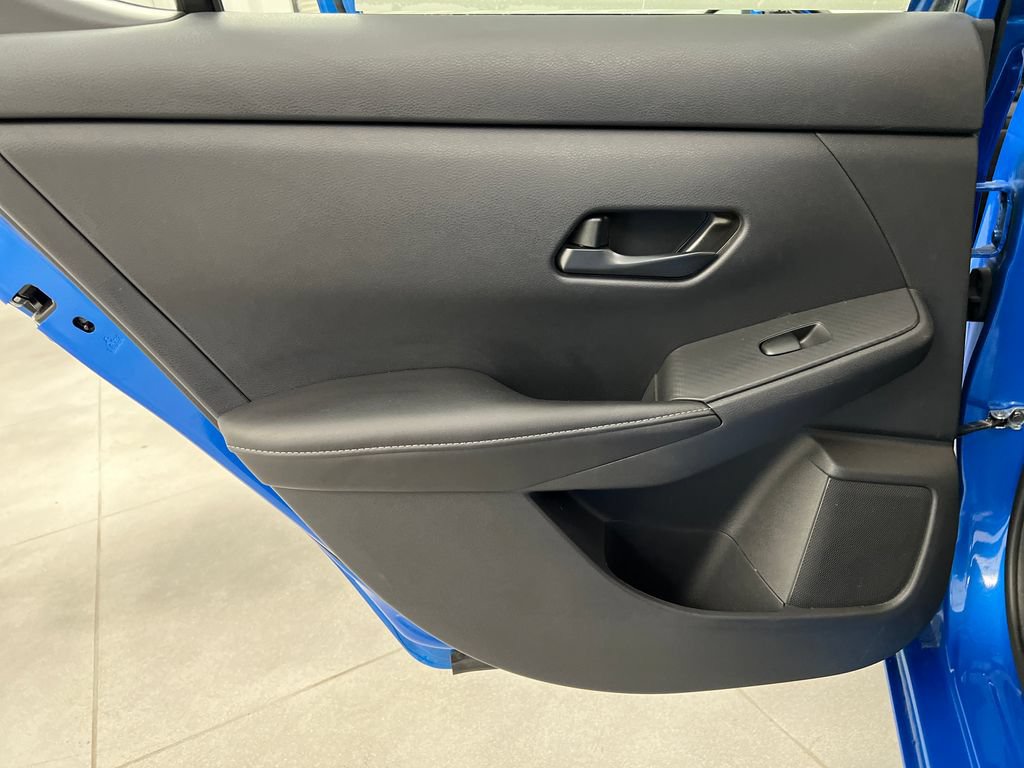 Used 2025 Nissan Sentra SV FWD image 19