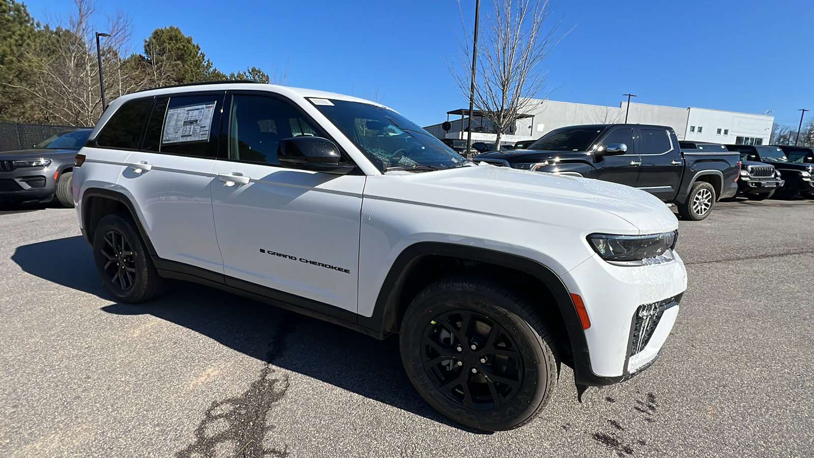 New 2026 Jeep Grand Cherokee Altitude AWD/4WD image 5