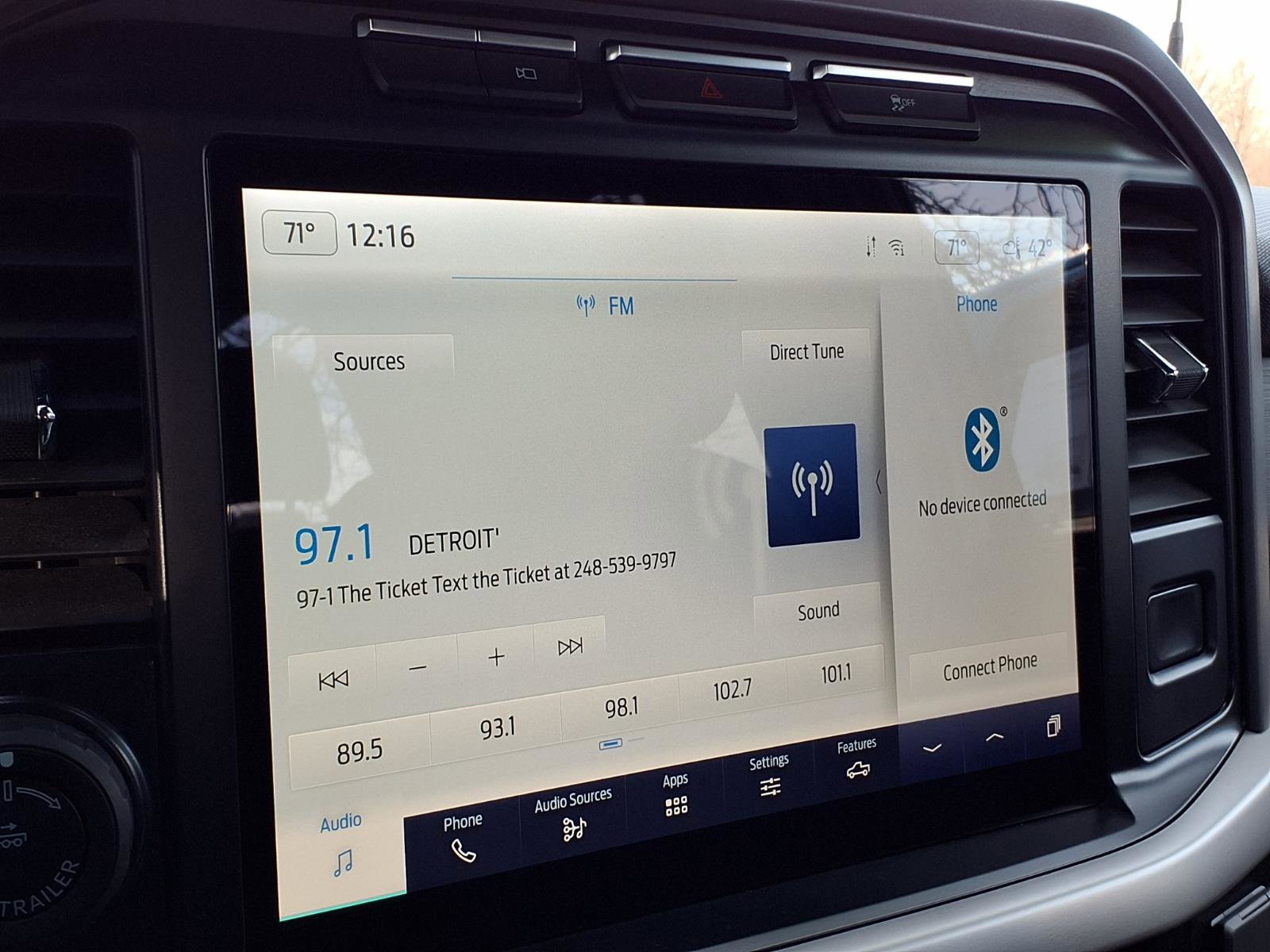 Used 2022 Ford F150 XLT w/ Equipment Group 302A High image 11