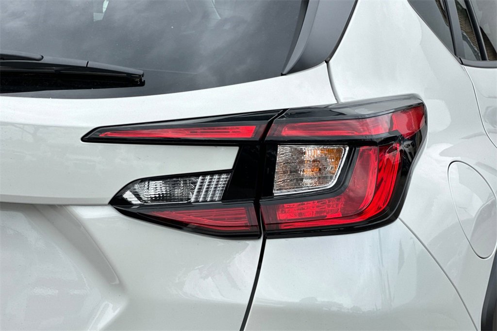 New 2025 Subaru Crosstrek 2.5i Limited w/ Crosstrek Mirror Package image 35
