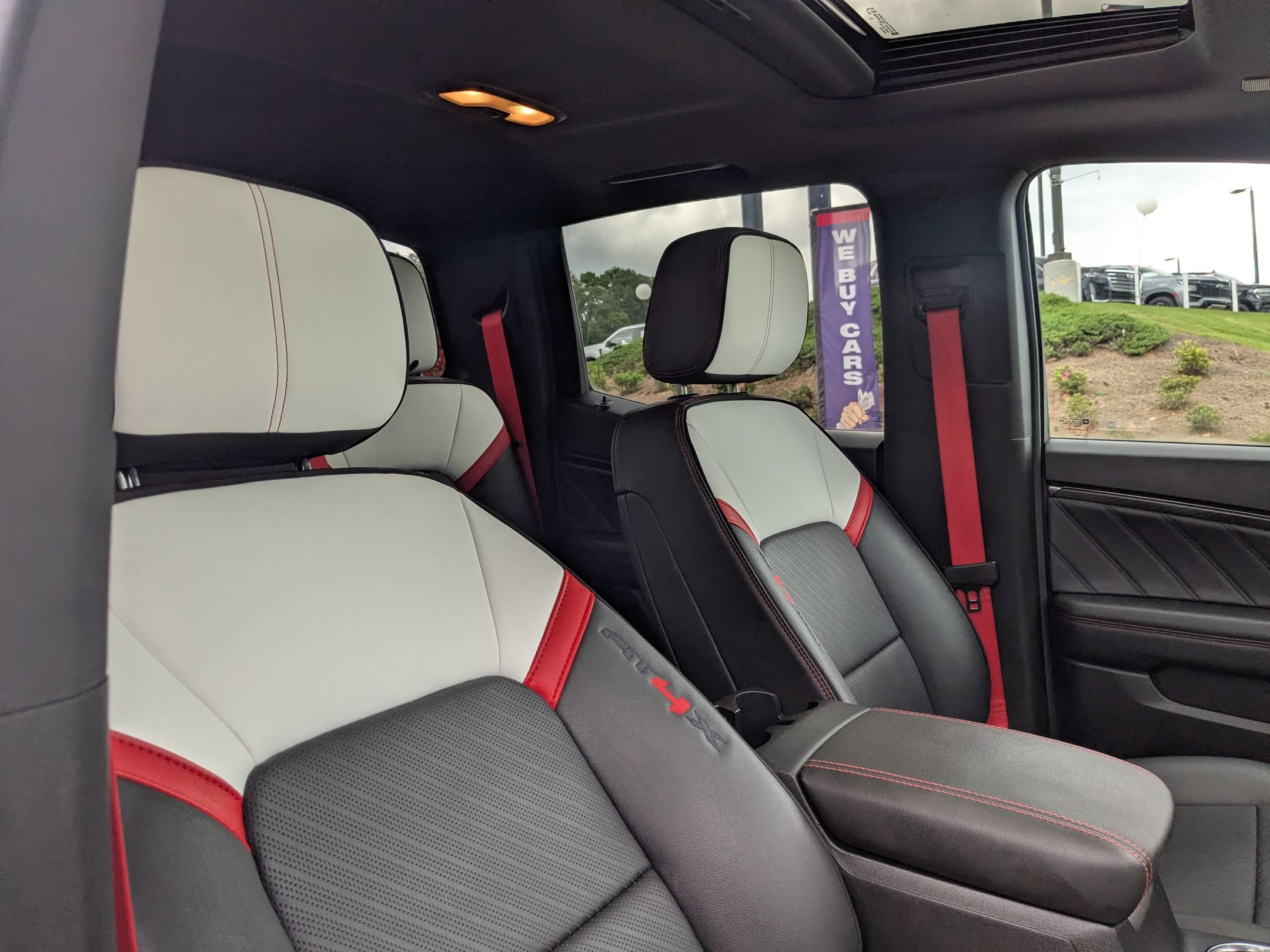 Used 2023 GMC Canyon AT4X w/ Edition 1 AWD/4WD image 28
