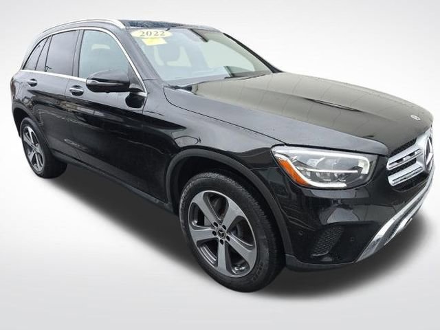 Used 2022 Mercedes-Benz GLC 300 4MATIC w/ Premium Package Lite image 1