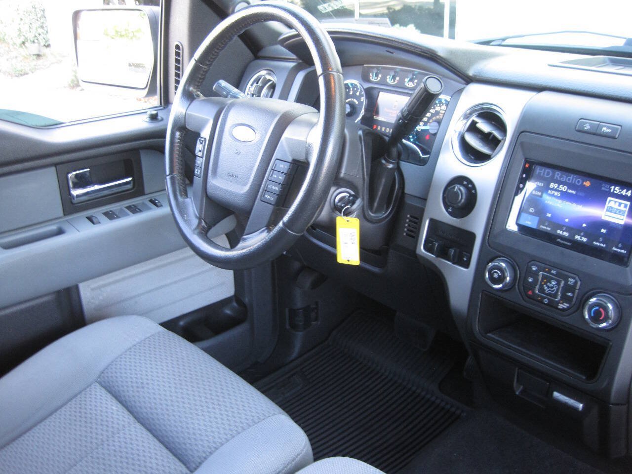 Used 2013 Ford F150 XLT w/ Luxury Equipment Group AWD/4WD image 28