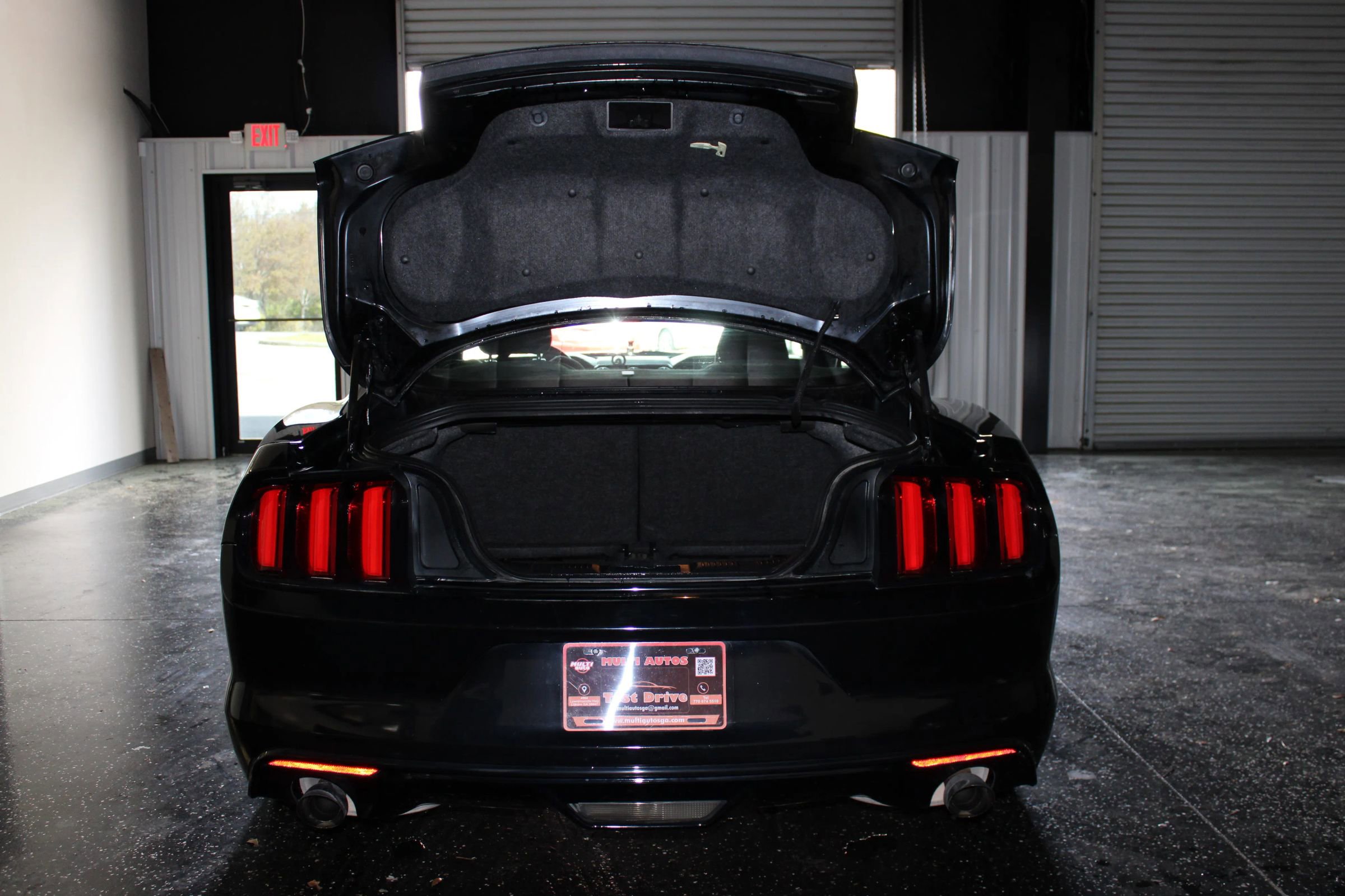 Used 2016 Ford Mustang Coupe image 23