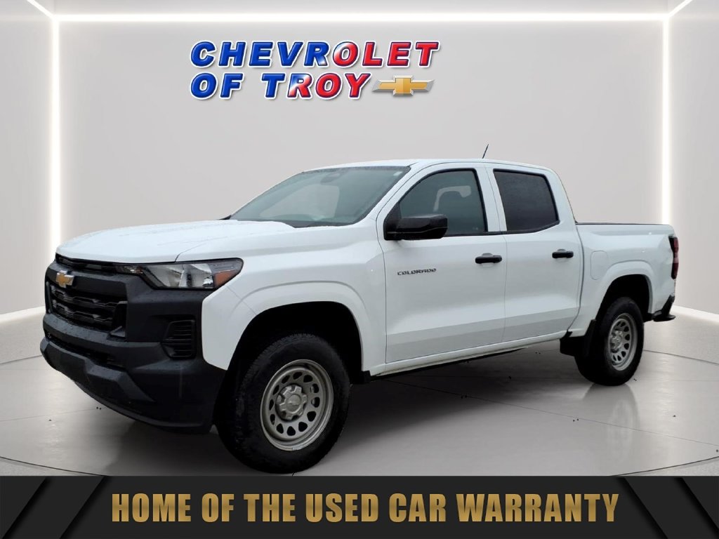 Used 2024 Chevrolet Colorado W/T RWD image 4
