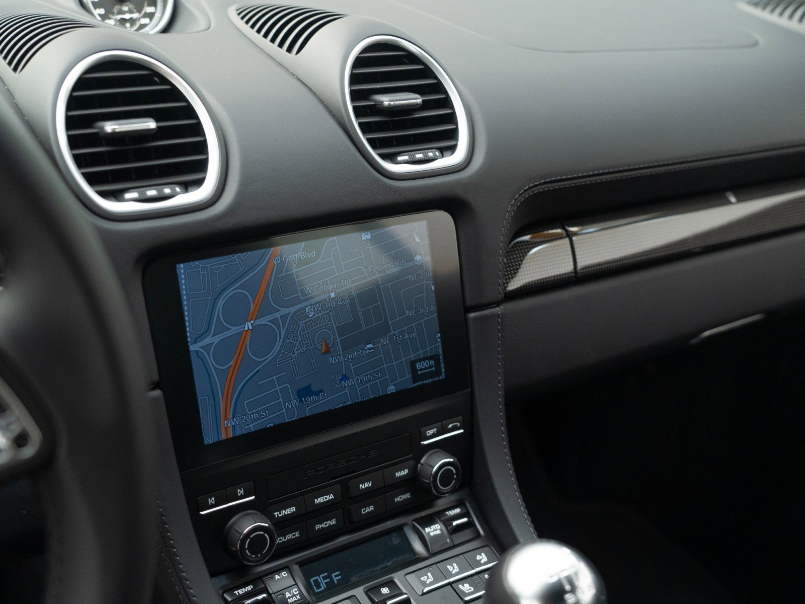 Certified 2025 Porsche 718 Cayman GTS RWD image 26
