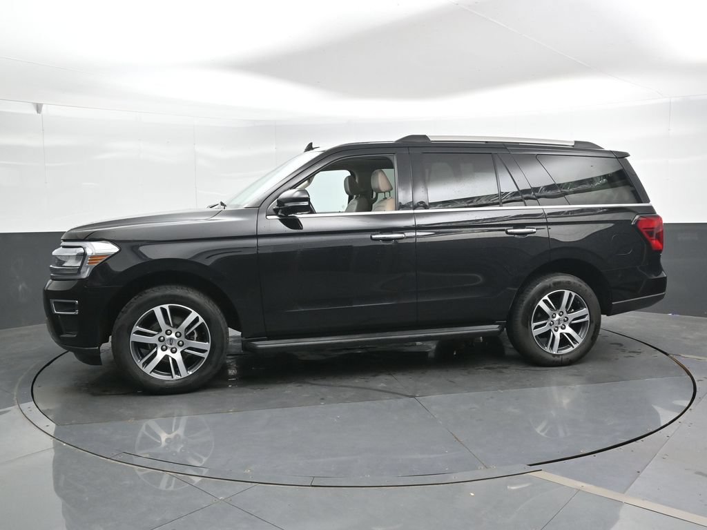 Used 2024 Ford Expedition Limited AWD/4WD image 10
