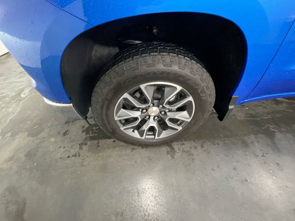 Certified 2025 Chevrolet Silverado 1500 LT image 32