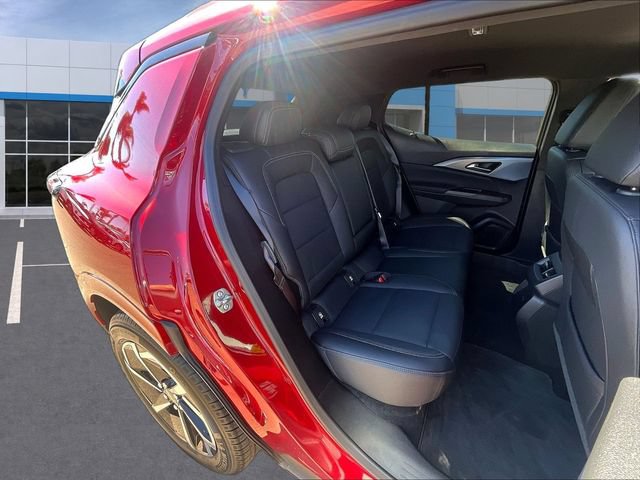 Certified 2024 Chevrolet Equinox EV LT FWD image 27
