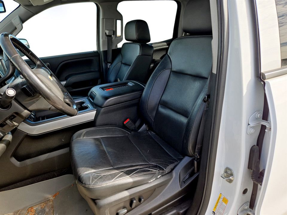 Used 2018 Chevrolet Silverado 1500 LTZ Z71 w/ Redline Edition image 26