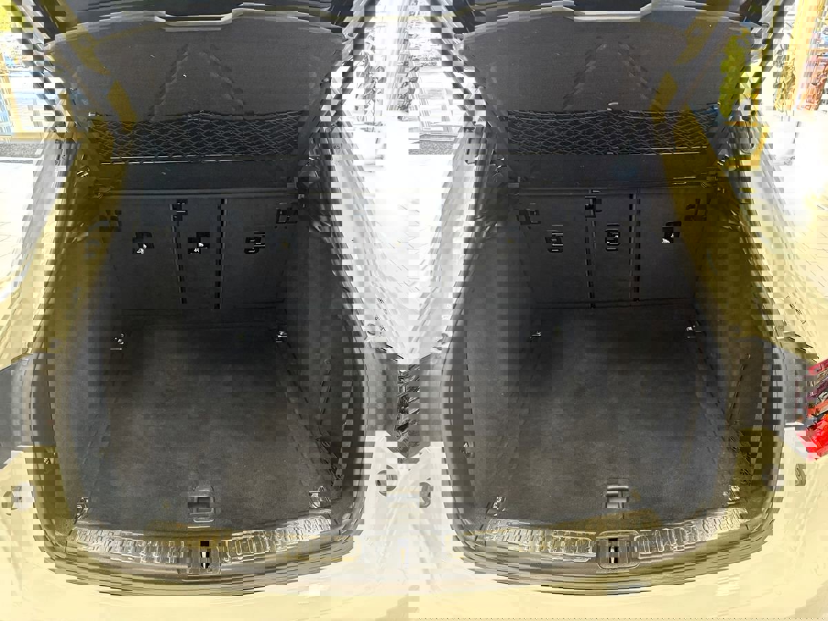 Used 2015 Porsche Macan S image 49