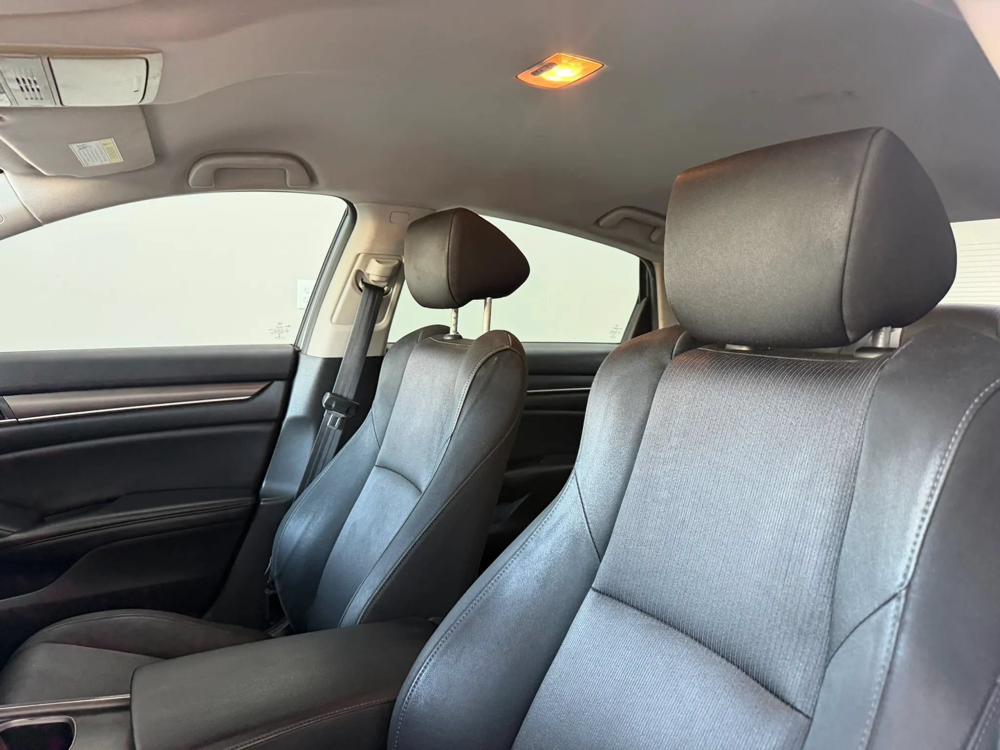 Used 2019 Honda Accord Hybrid image 20
