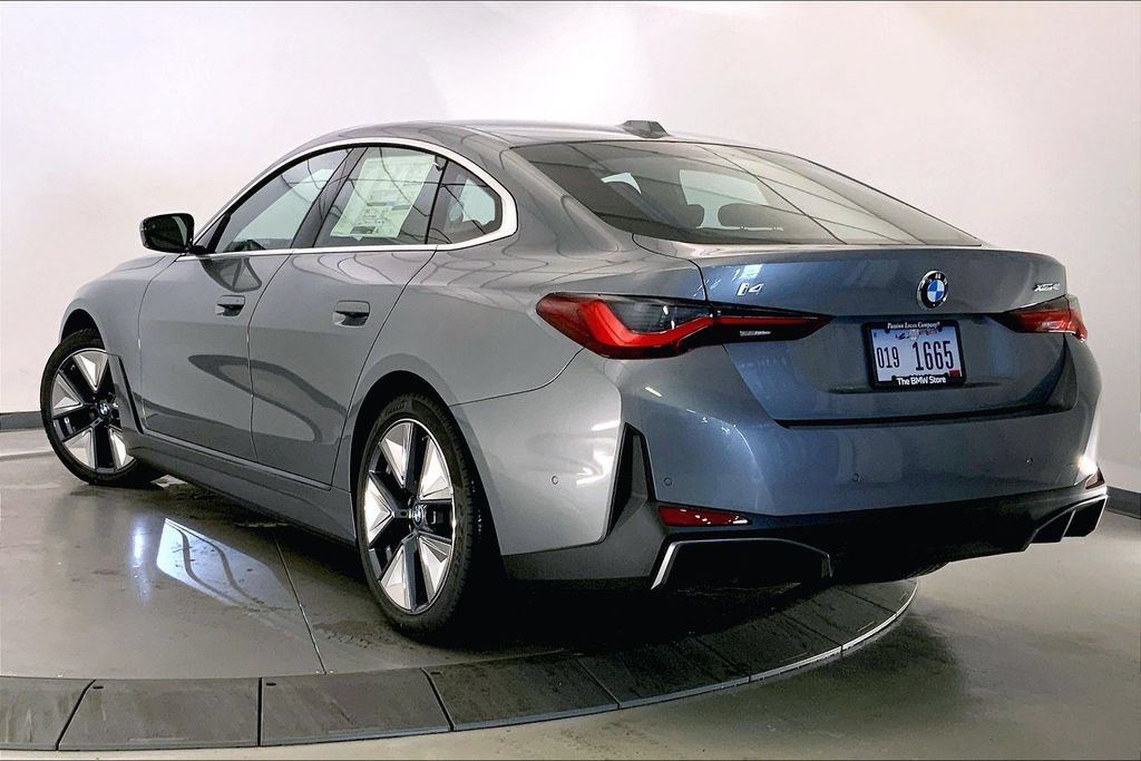 New 2026 BMW i4 xDrive40i w/ Premium Package AWD/4WD image 2