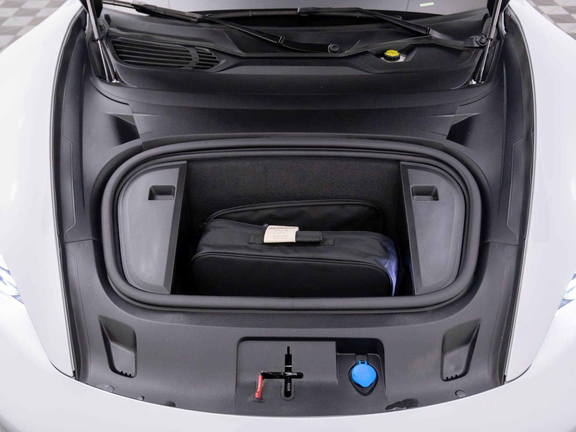 Certified 2023 Porsche Taycan Turbo S image 29