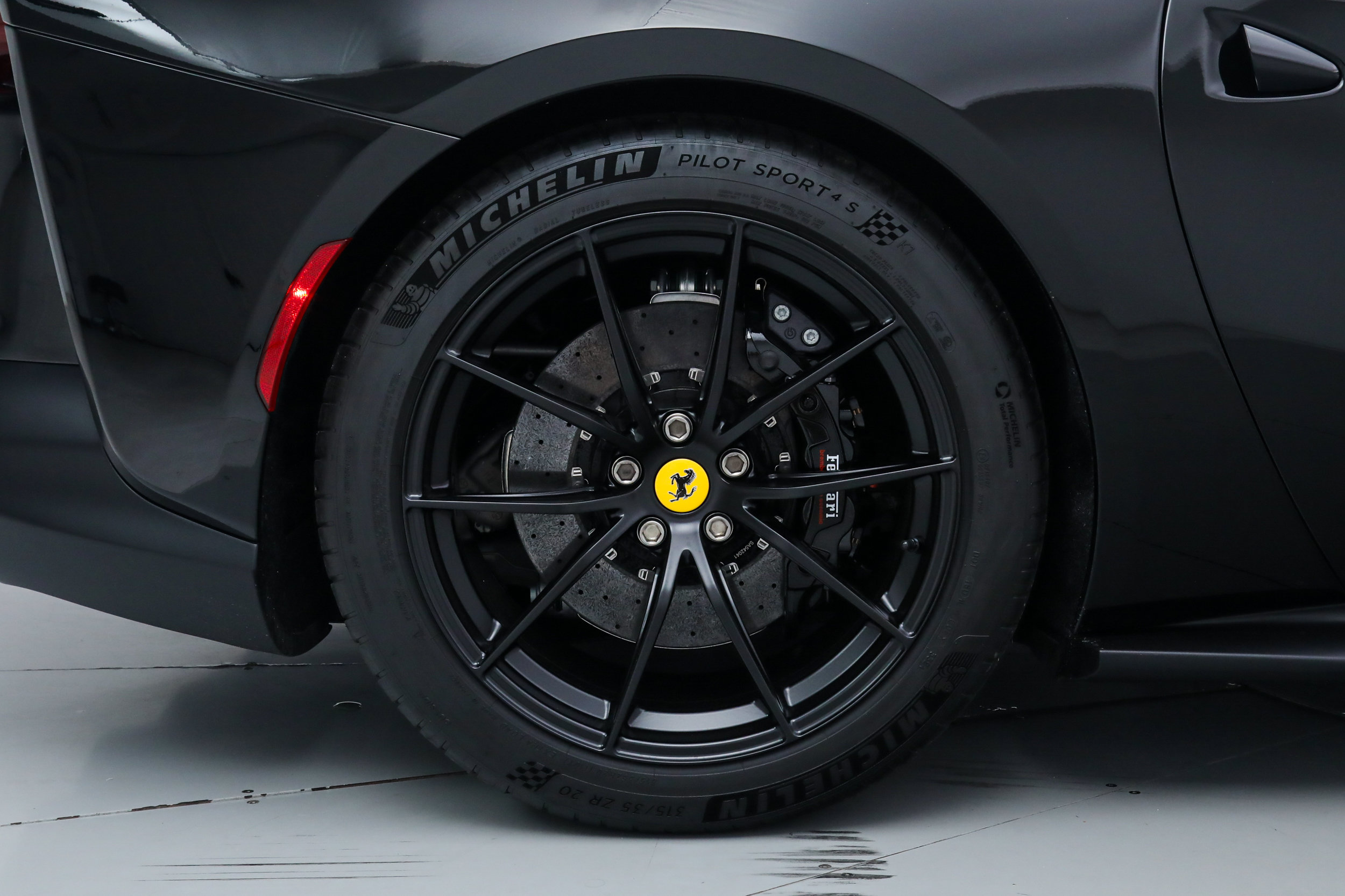Certified 2021 Ferrari 812 GTS RWD image 41