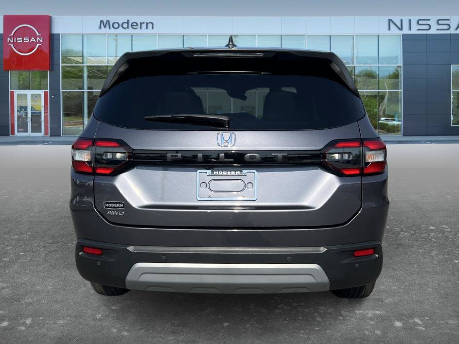 Used 2023 Honda Pilot EX-L image 6