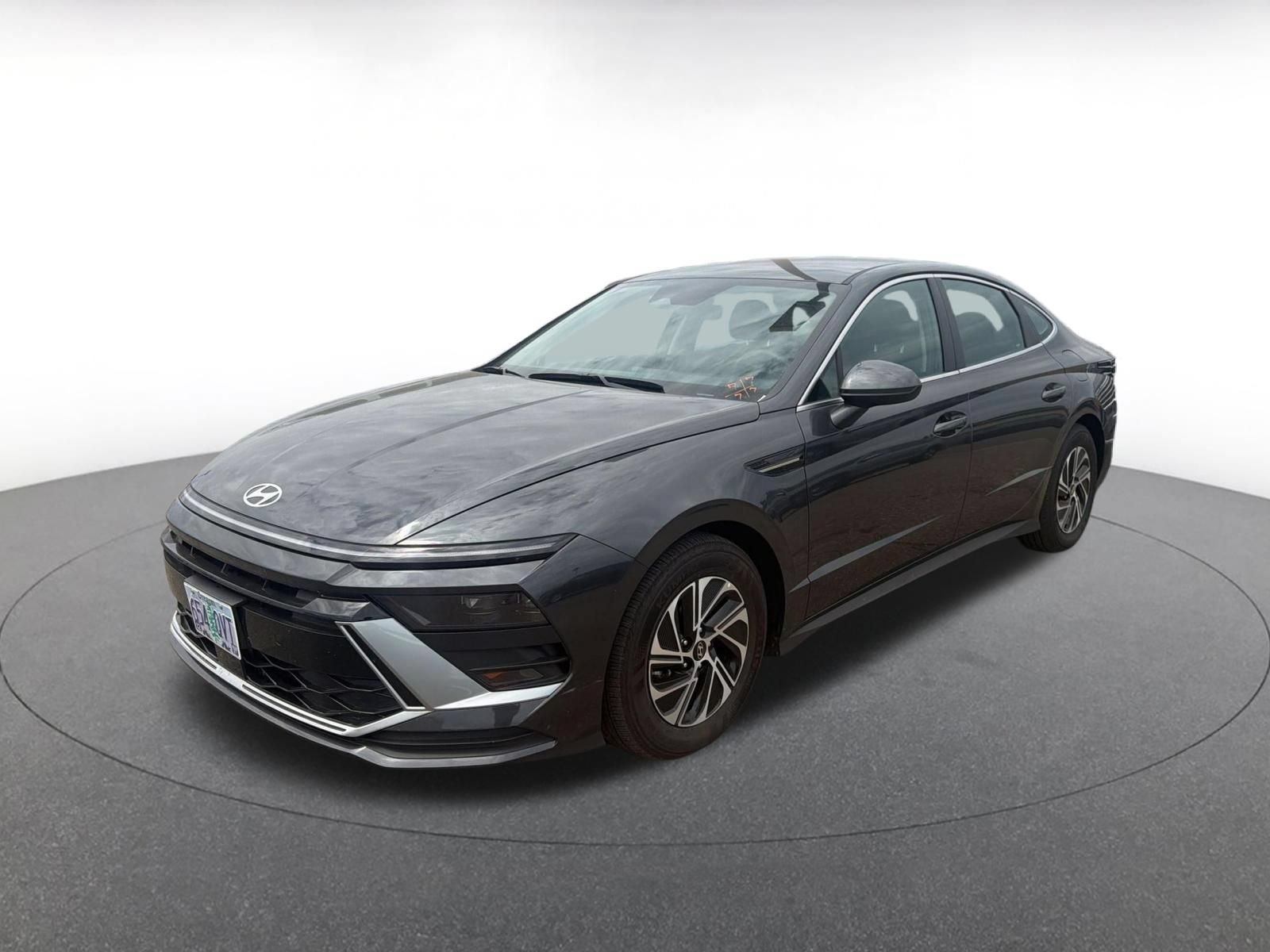 Used 2026 Hyundai Sonata Blue FWD image 3