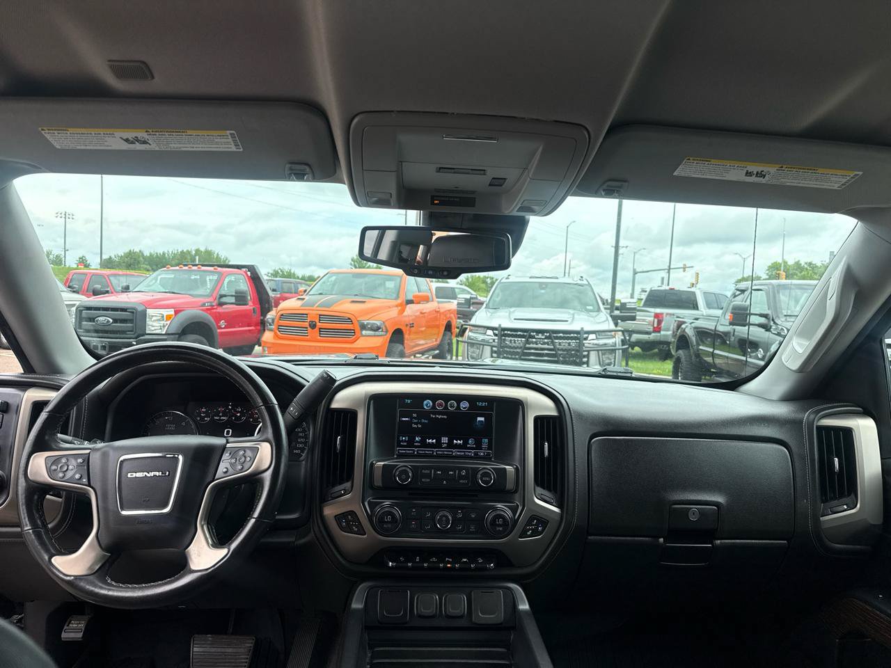 Used 2018 GMC Sierra 1500 Denali AWD/4WD image 30
