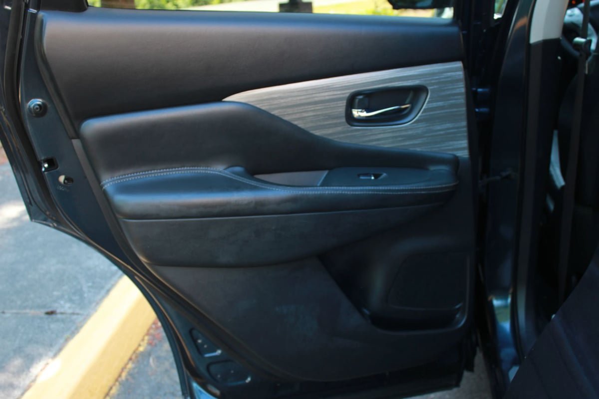Used 2016 Nissan Murano SV AWD/4WD image 22