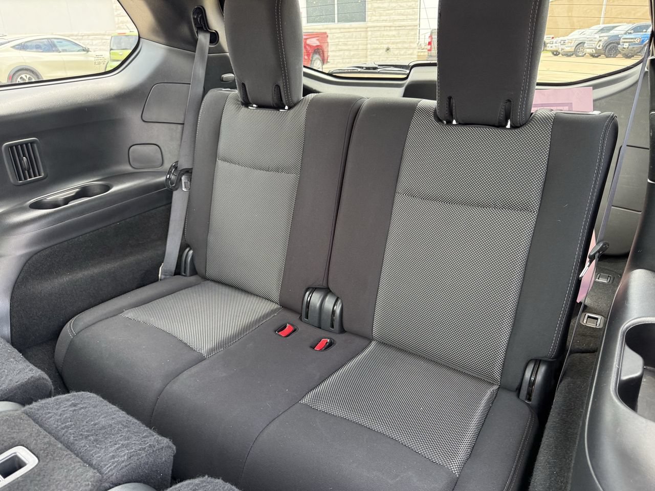 Used 2019 Nissan Pathfinder S FWD image 27