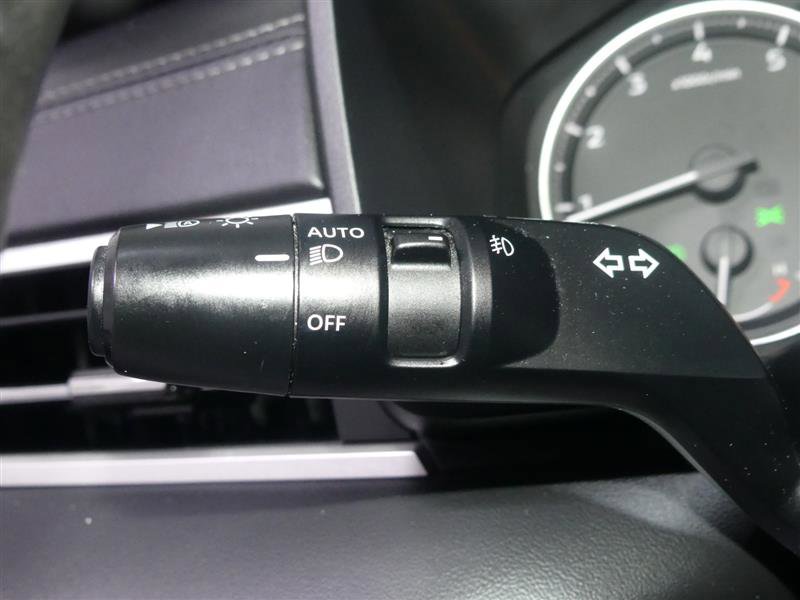 Used 2024 Mitsubishi Outlander SE AWD/4WD image 34