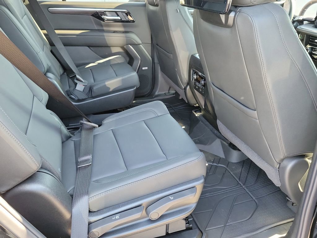 New 2026 Chevrolet Tahoe Z71 image 19