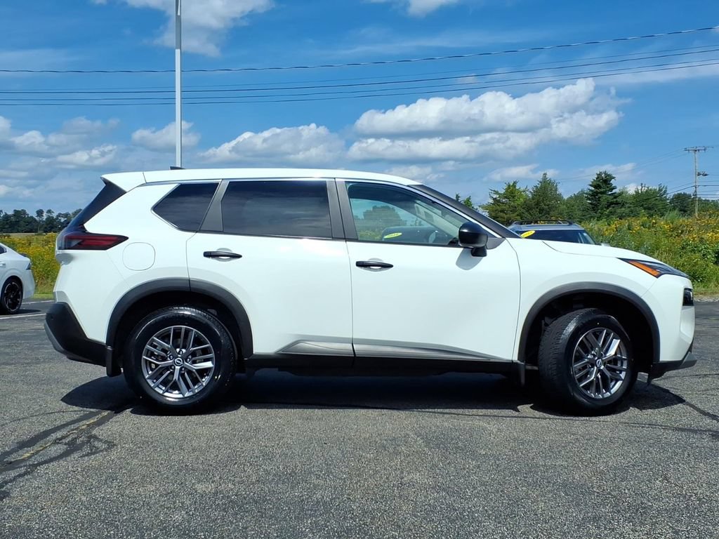 Certified 2023 Nissan Rogue S AWD/4WD image 2
