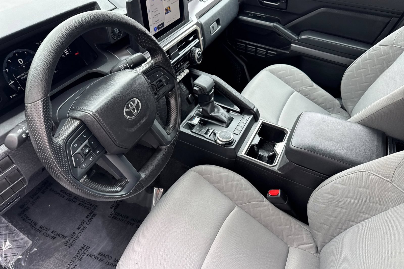 Certified 2025 Toyota Tacoma SR5 AWD/4WD image 10