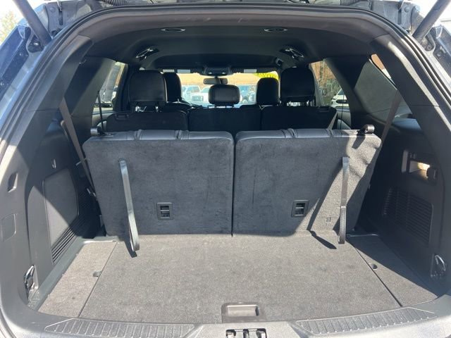 Certified 2024 Ford Explorer ST-Line w/ Class IV Trailer Tow Package AWD/4WD image 16