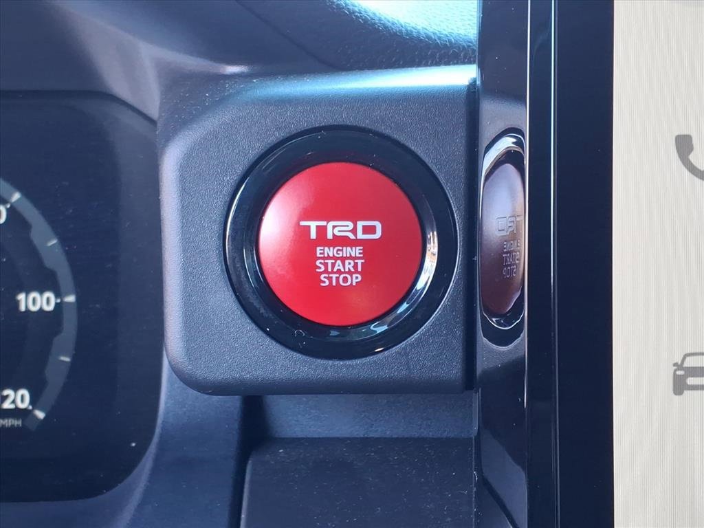 Used 2024 Toyota Tacoma TRD Off-Road image 11