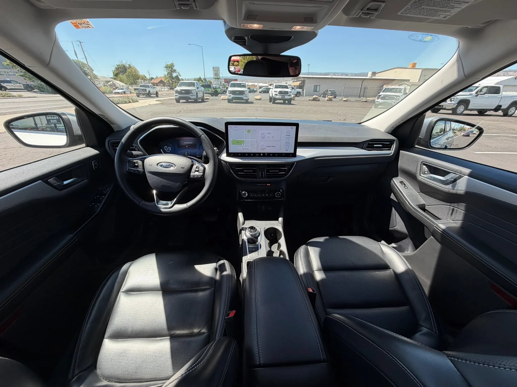 Used 2024 Ford Escape Platinum AWD/4WD image 12