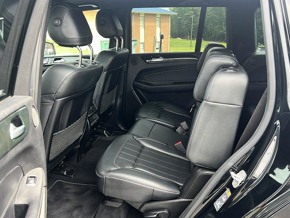 Used 2017 Mercedes-Benz GLS 450 4MATIC w/ Premium Package image 18