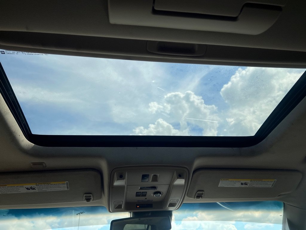 Used 2015 Chevrolet Tahoe LTZ RWD image 20